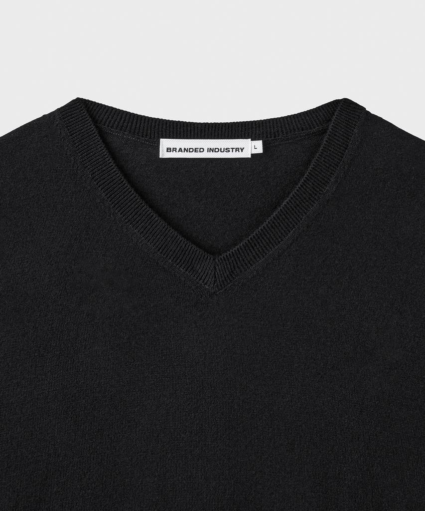 Beulaendideu [Superior] Essential Superfine V-Neck Knit [Black]