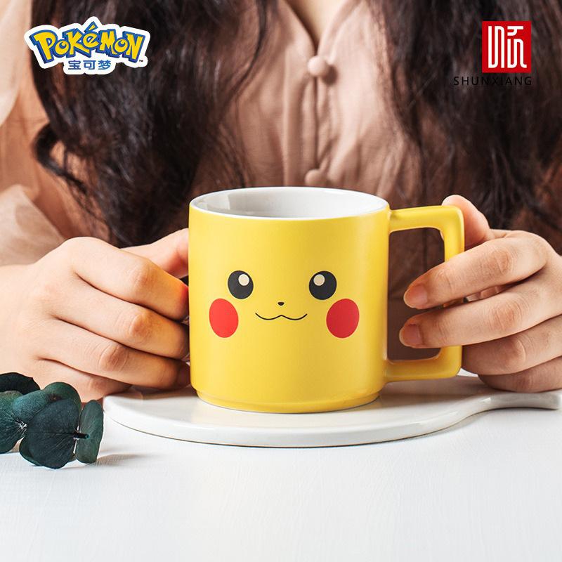 SHUNXIANG Keramiktassen Pokémon Pikachu Tasse Kawaii Anime Frühstück Milchbecher Niedliches Trinkgeschirr Kaffeetasse Kinder Wasserbecher
