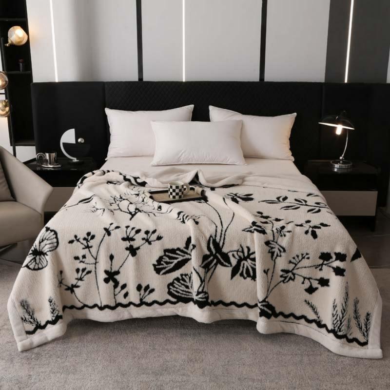 Double-layer jacquard composite European cotton fleece blanket lunch break blanket four seasons sofa blanket