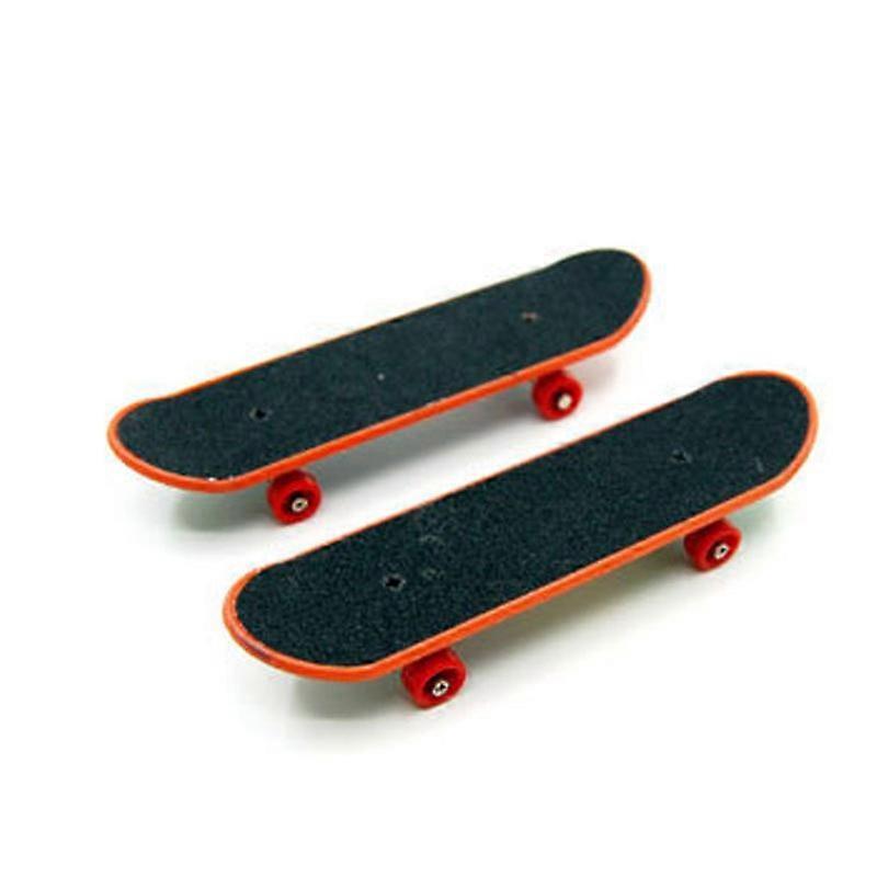 Dww-10 Finger Mini Skateboard (Random Flower Color) Children's Finger Skateboard Toy, Boy's Birthday Party Favor, Party Bag