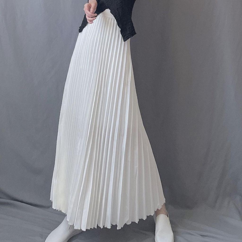 High Waist Satin Pleated Fishtail Skirt - 1 Meter Long Women's Dance Skirt with Large Swing and Medium Length.