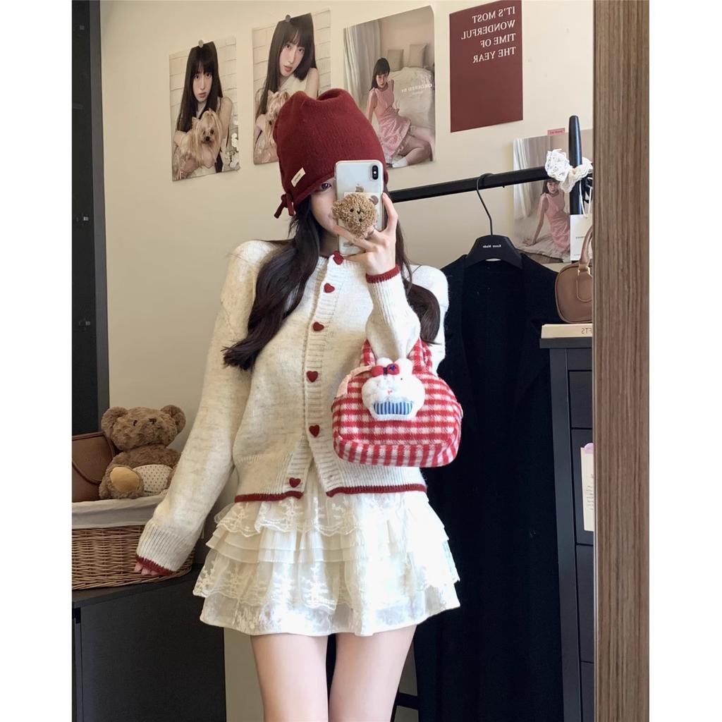 Color Matching Love Button Long-sleeved Sweater Women's 1116 Spring and Autumn New Korean Loose Design Sense Niche Short Cardigan