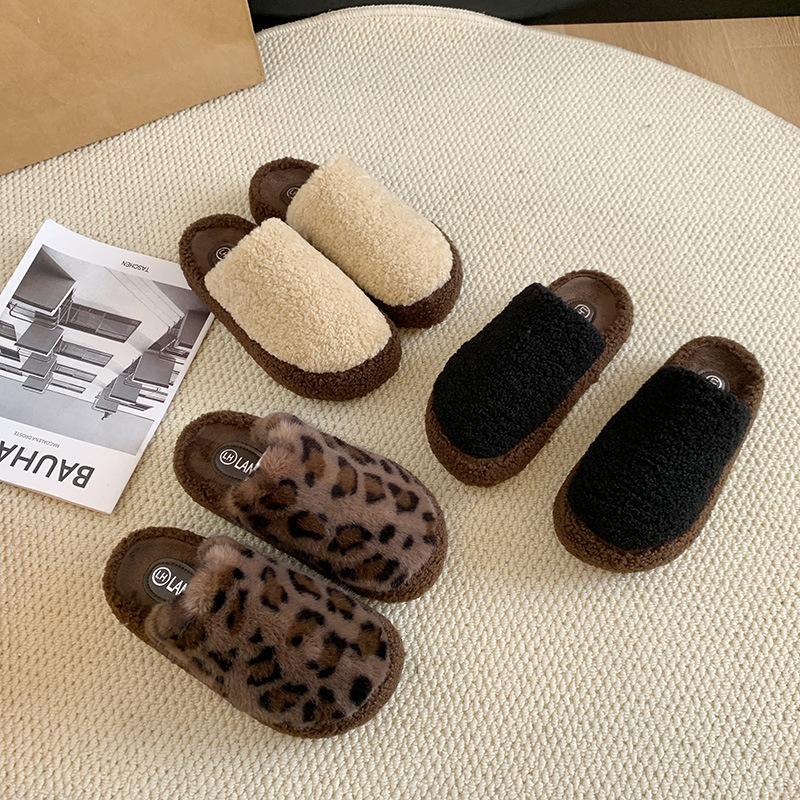 Mao Mao papucs női viselet 2025 ősz és tél új internetes híresség szuper menő báránygyapjú ins divat vastag talpú otthoni pamut felmosó