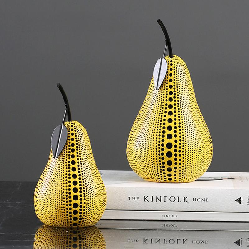 Japanese Yayoi Kusama Wave Point Apple Pear Pumpk Resin Craftwork Desktop Decoration Simulation Fruits Figurines ornament