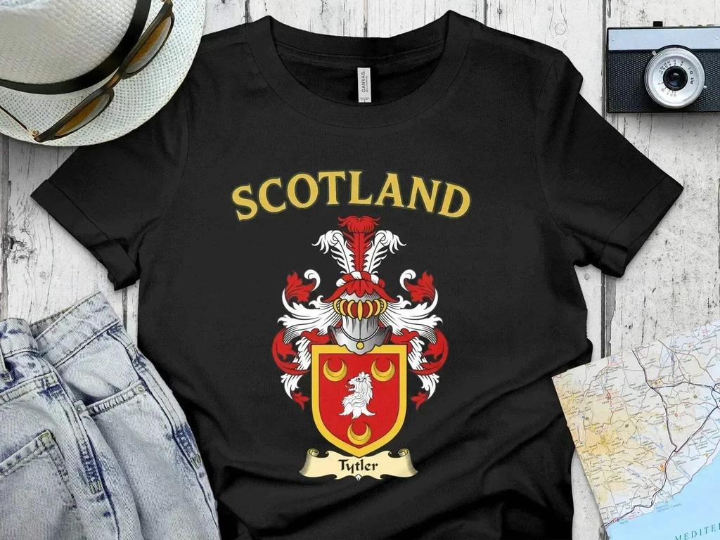 Tytler Scotland Crest Pride Design Family Name T-Shirt