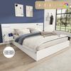 Tweepersoonsbed 160*200cm, Houten Bed, USB-poort, Klok, Bluetooth Speaker, Kleurige Lichtstrip, 2 Nachtkastjes (zonder lades), Matras Niet Inbegrepen, Wit