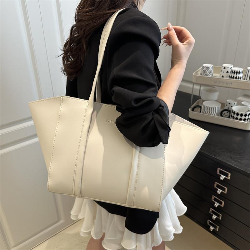 Pu Large Capacity Foldable Womens Tote Bag With Zipper Closure For Daily Use