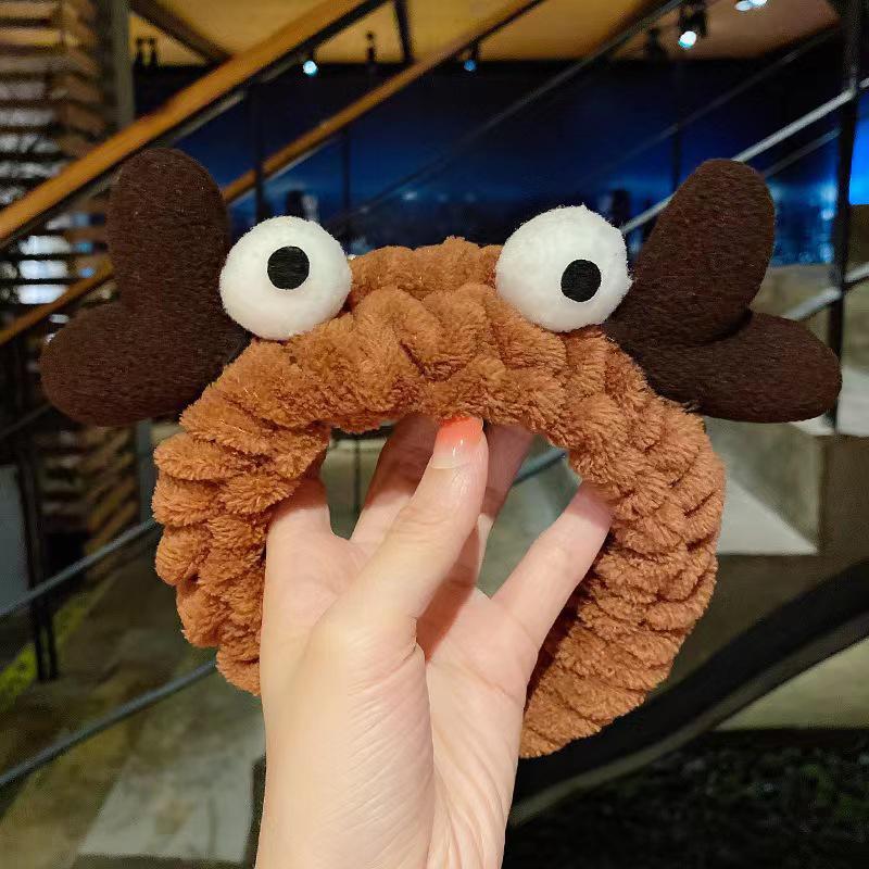 Non-Slip Cartoon Cat Ear Headband for Girls - Perfect for Face Washing and Mask Application