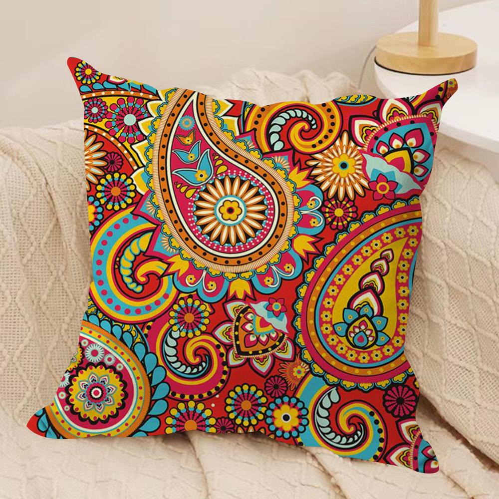 Painted Designp-Paisleys Cushion Cover Soft Plush Fabric Double-Sided Printed Sofa Cushion Cover For All Seasons Home Decor Gift