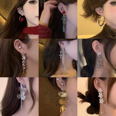 Spicy Girl Vibe: 2025 Sweet & Cool Niche Tassel Earrings - Chic & Slimming Long Design