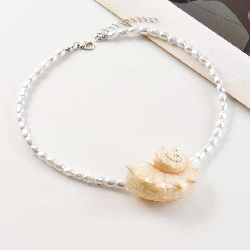 1Pcs Bohemian White Conch Pendant Necklaces For Women Girls Vintage Imitation Pearl Beaded Necklace Wedding Jewelry Gifts