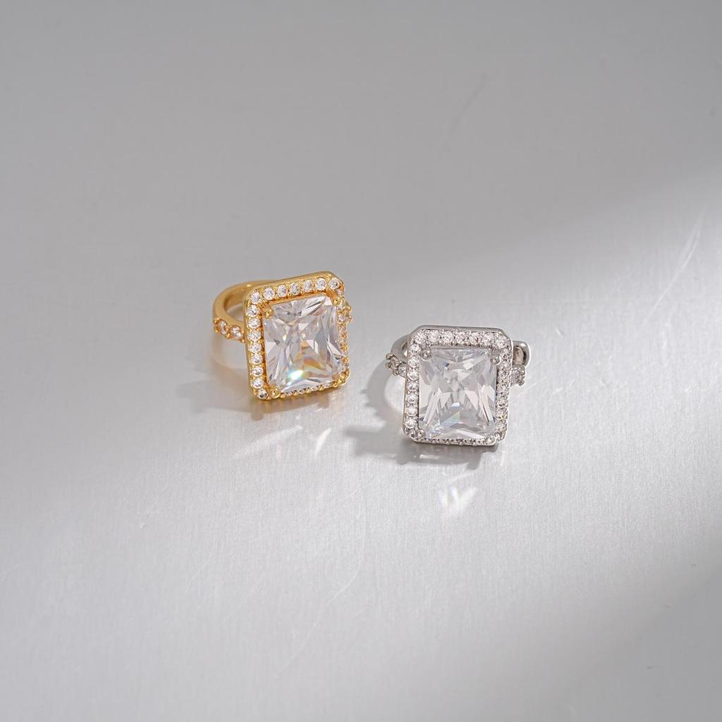 18K Gold Plated Zircon Square Ear Cuff Earrings - No Piercing, European Style, Simple Luxury for Women.