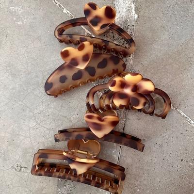 Heart Hair Claw Clips Leopard Print Large Hair Claw Retro Geometric Barrettes  Headwear