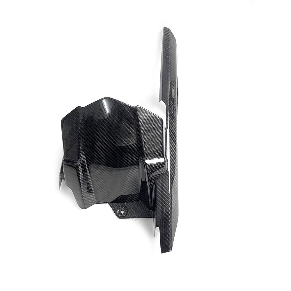 Kawasaki Z900/Z900RS Carbon Fiber Rear Fender and Chain Cover