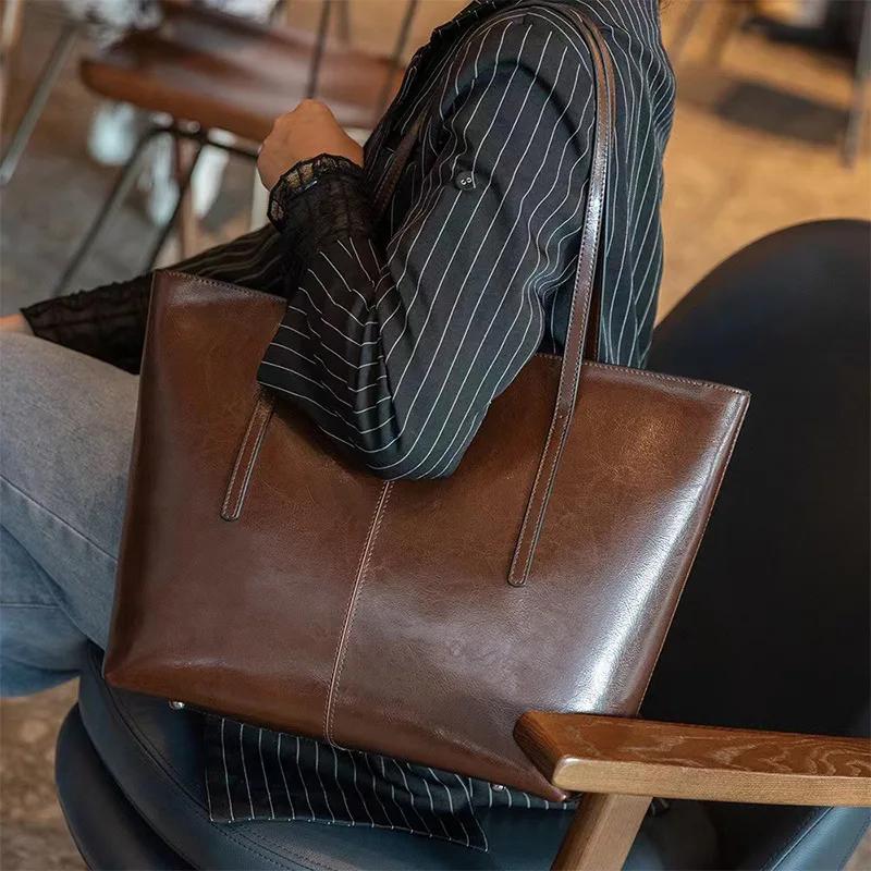 Large capacity leather bag for ladies armpit top layer leather shoulder bag new