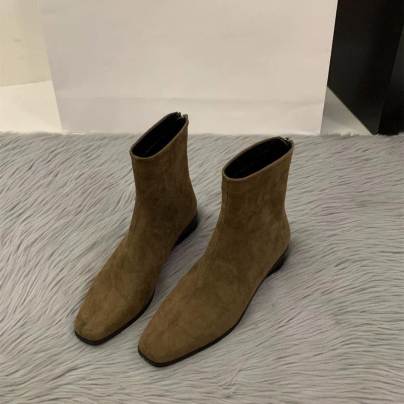 2025 höst och vinter mångsidiga high-end damfranska antika utländska stil små korta stövlar tjock klack tunna stövlar