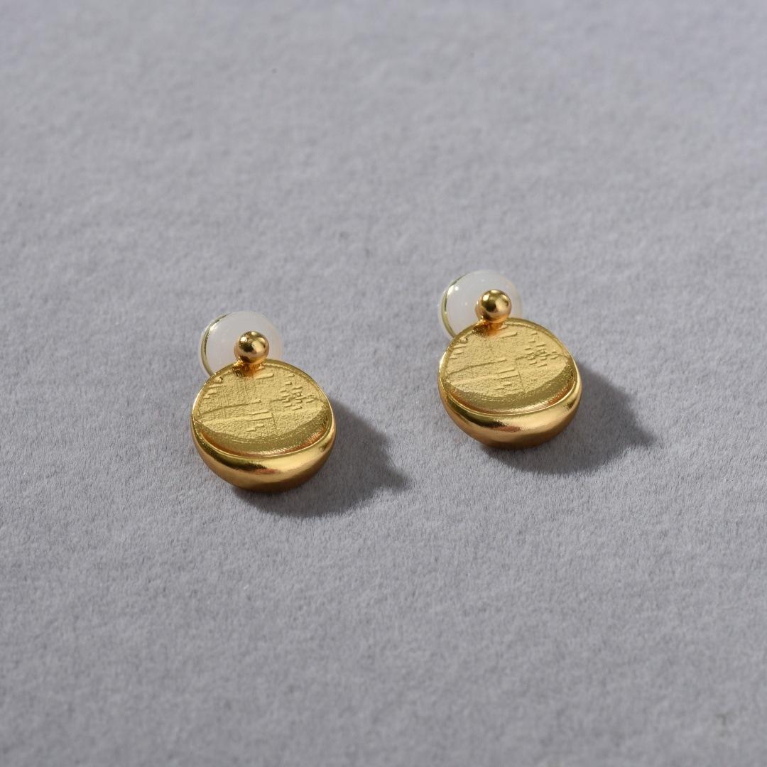 Simple High-End Metal Copper Plated 18K Real Gold, Unique Individual Stud Earrings, Niche Design, Versatile Earrings