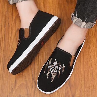 2025 Neue Ethno-Stil Bestickte Alte Peking Stoffschuhe, Atmungsaktive Ein-Pedal Herren Leinenschuhe für den Sommer