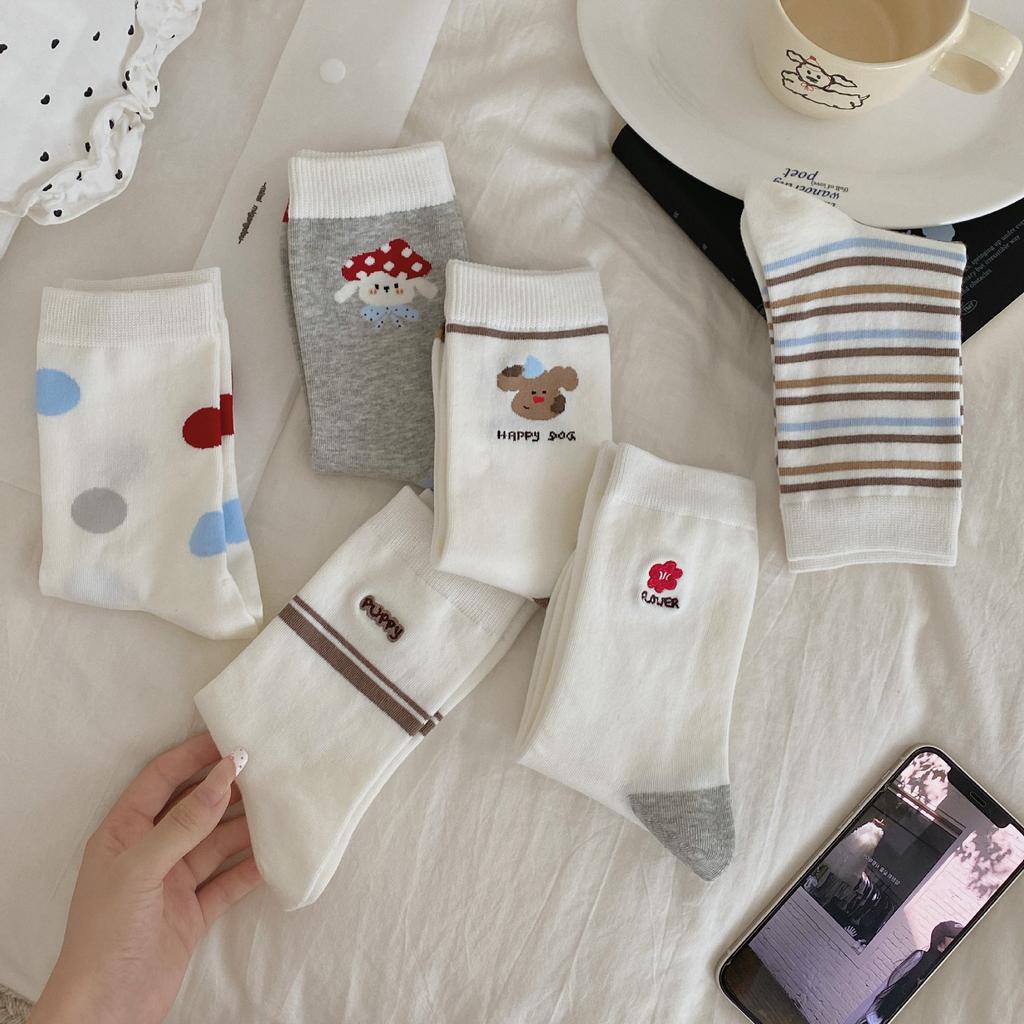 Female Autumn and Winter New Casual Color Stripes Dot Embroidery Small Flower Letter Cute Cartoon Tube Stack Socks