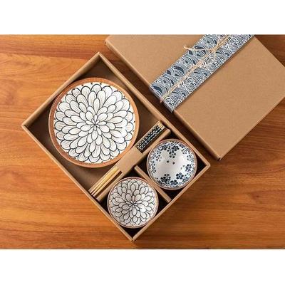 Porzellan 4-teiliges Japanisches Asiatisches Cuisine Schalen-Set Mit 2 Schalen, 2 Paar Essstäbchen Und 1 Tiefen Tellern Zum Servieren von Abendessen, Reis, Suppe, Dessert