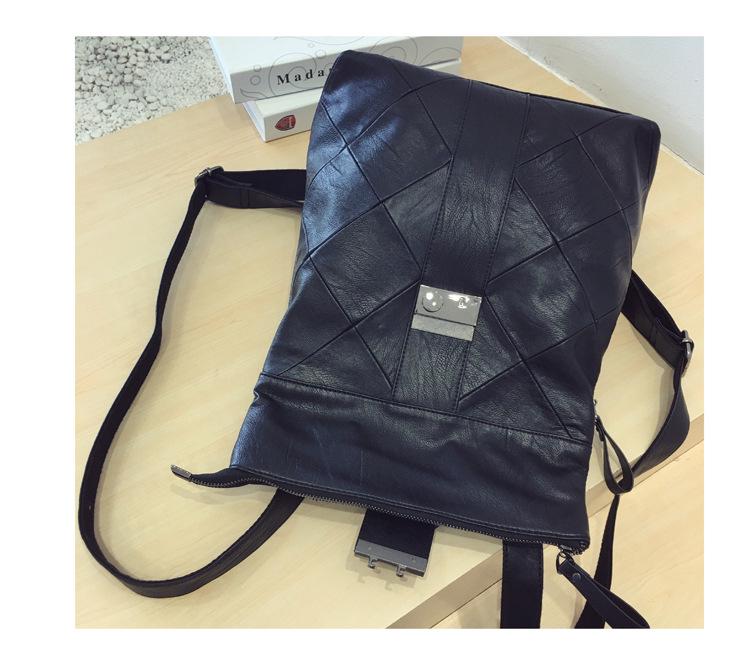 Mochila de Couro Macio Grande Capacidade para Viagem e Estudante Moda Feminina Hong Kong 2025