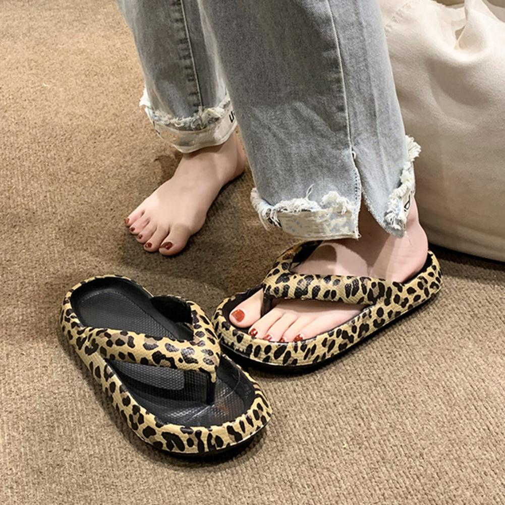 1 Pair Great Casual Slippers EVA Lightweight Beach Slippers Women Summer Cloud Flip Flops Slides Sandals