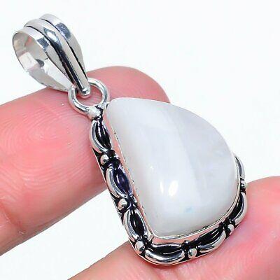 

Natural Rainbow Moonstone Gemstone 925 Sterling Silver Pendant 1.62 u3a32