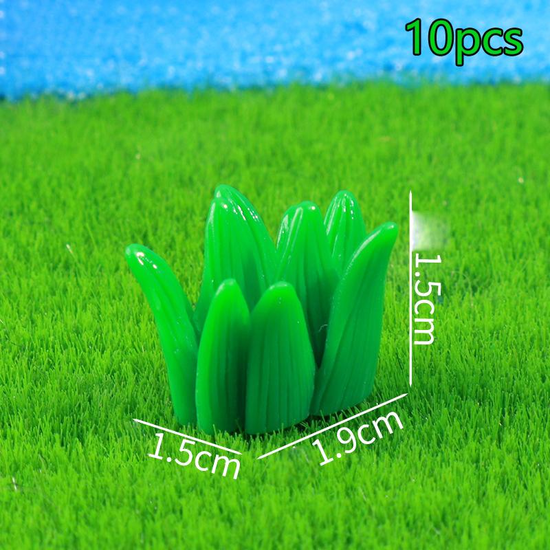 10Pcs Mini Resin Simulated Grass Pile Moss Micro Landscape Decoration Crafts Micro Landscape Garden Decoration Accessories