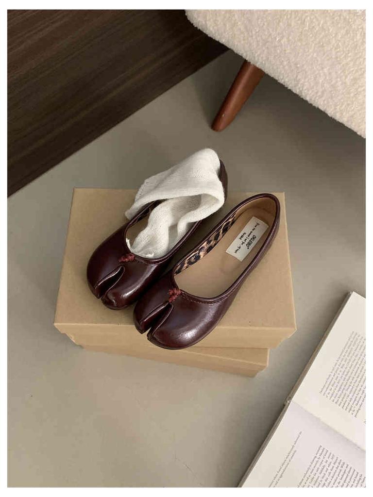 Women Flats Tabi Ninja Shoes Fashion Split Toe Ballet Leopard Print Shoe Comfy Flat Ballerina Soft Moccasins Casual Loafer Mujer