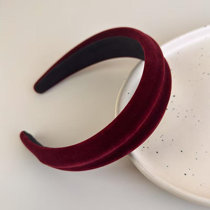 Women's Korean Velvet Headband with Concave-Convex Design for Face-Slimming and Versatile Style