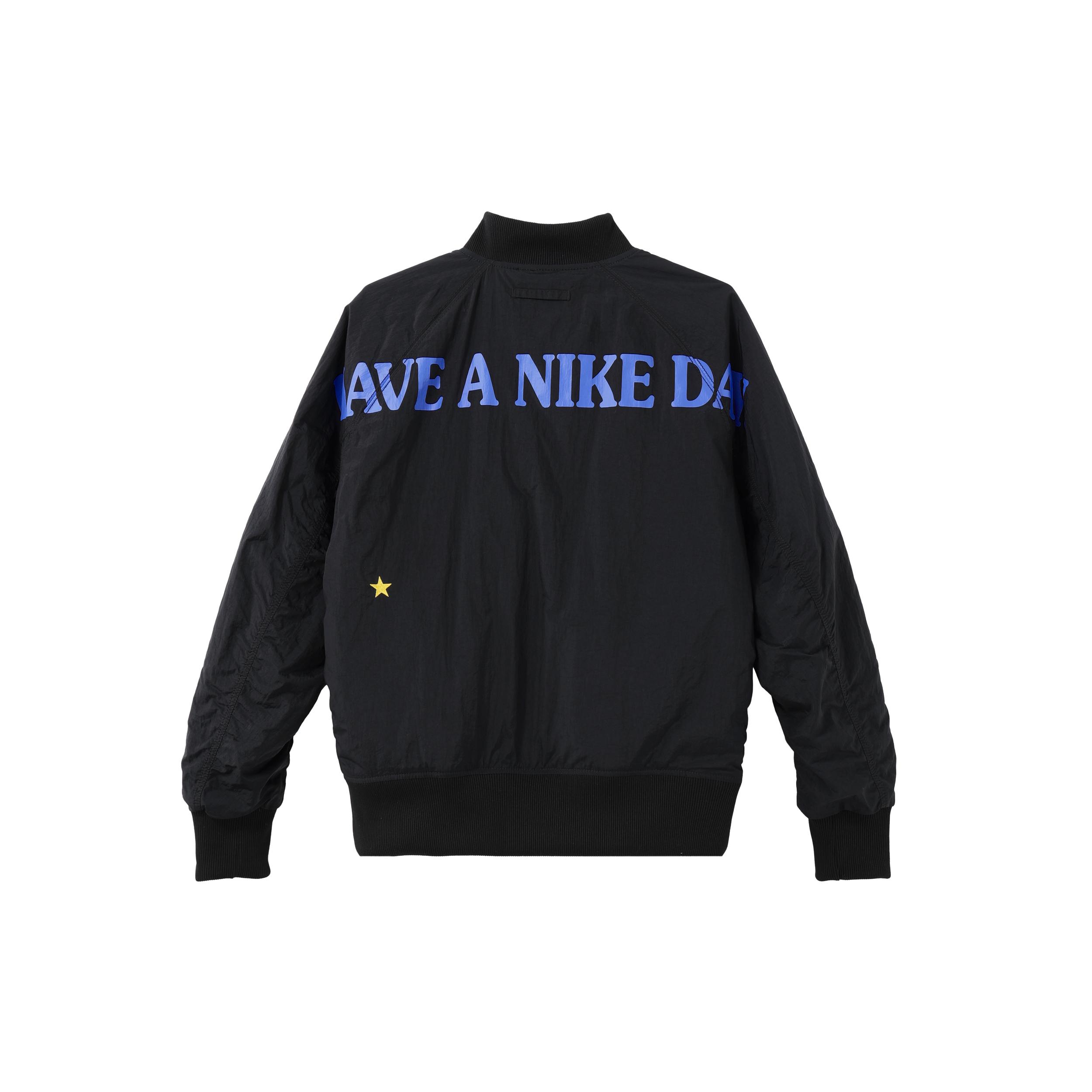 

Новые мужские пуховики Nike Черный DM5019-010 L