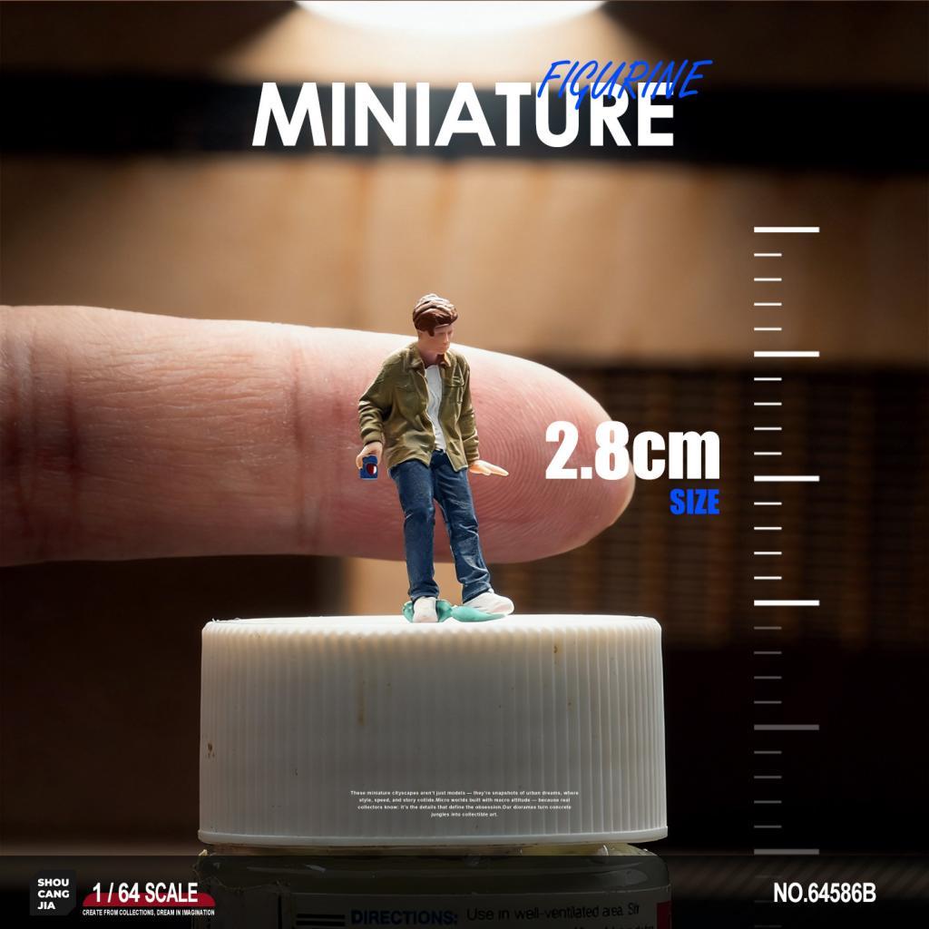 1 Piece Miniature Figurine 64 People Model Collectible Diorama Figure Doll Toy Resin Hand Painted
