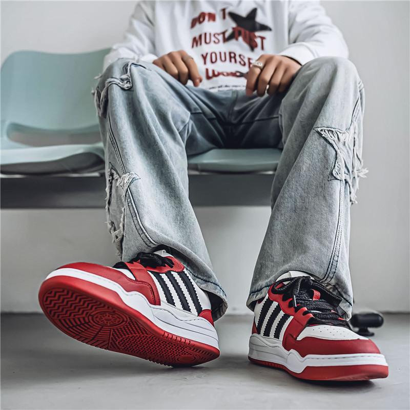 Moda pentru bărbați Pantofi de skateboard ocazional de jos pentru băieți Pantofi comozi Studenți de sex masculin Trend Talpă moale Clasic Respirabil Sală de sport Anti-alunecare