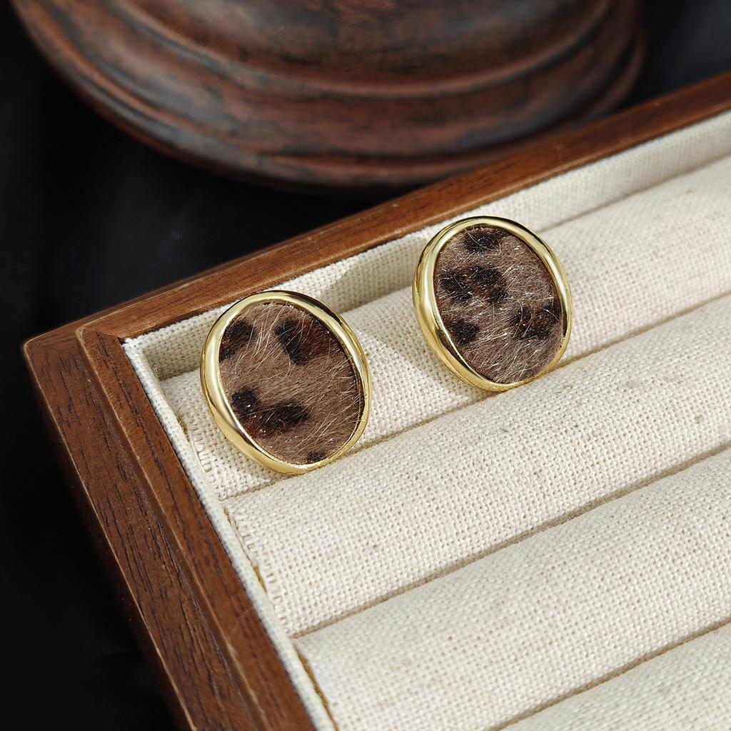 Leopard Print Stud Earrings Oval Retro Light Luxury Earrings Niche Design High-End Earrings Women'S Models