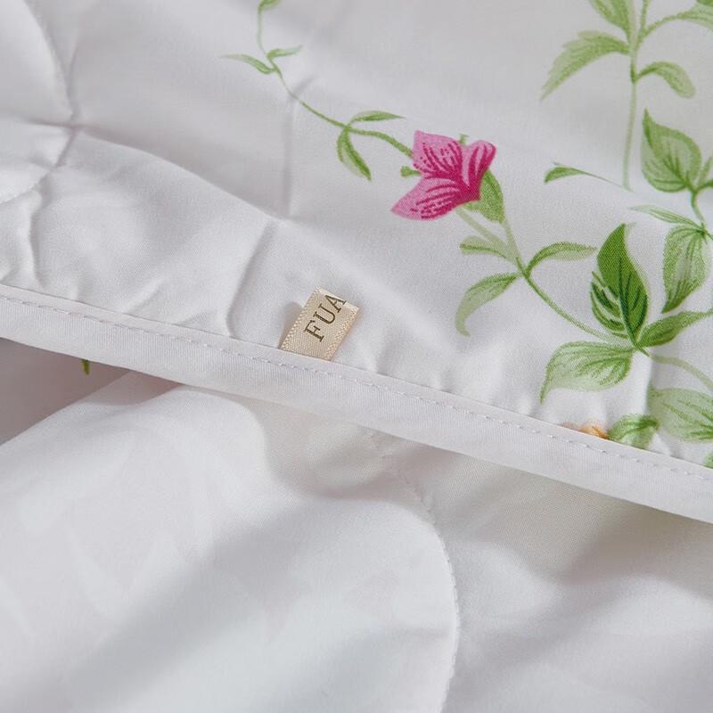 FUANNA Tencel Washable Summer Quilt