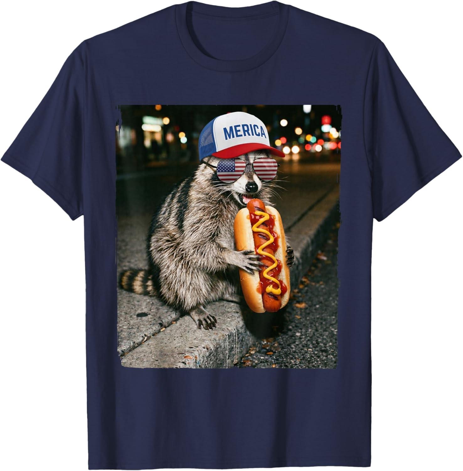 Raccoon Eating Hotdog Funny Selfie Meme Unisex T-Shirt S разноцветный