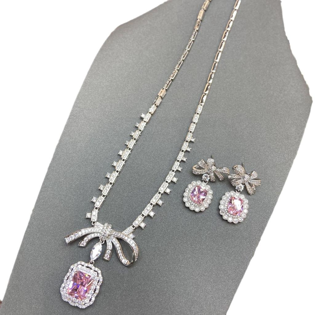 Light Luxury Redeen Cut Pink Zirconium Bow Necklace Women'S, Stylish Pink Full Diamond Jewel Stud Earrings Two-Piece Set