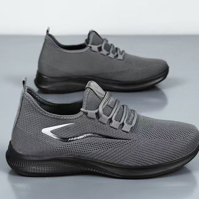 Sports and leisure large size spring and summer breathable mesh black new model