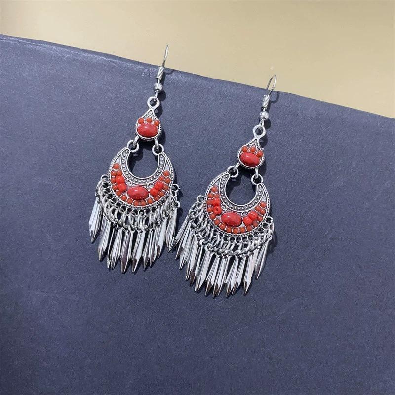 

Tibetan Vintage Tassel Earrings: Ethnic Miao Style Jewelry for Women