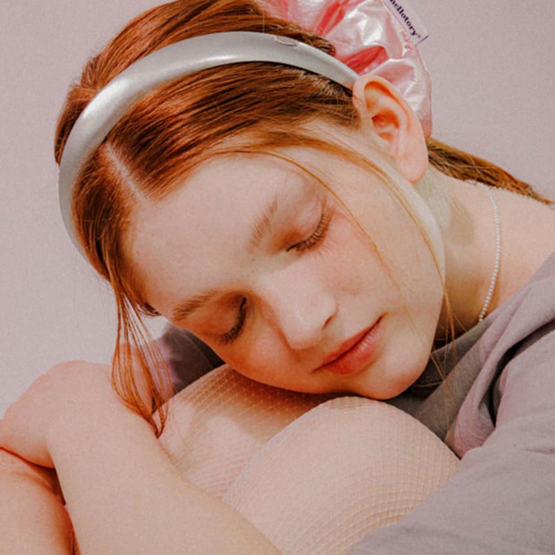 Mellotory Simple Shiny Scrunchie (2 Colors)