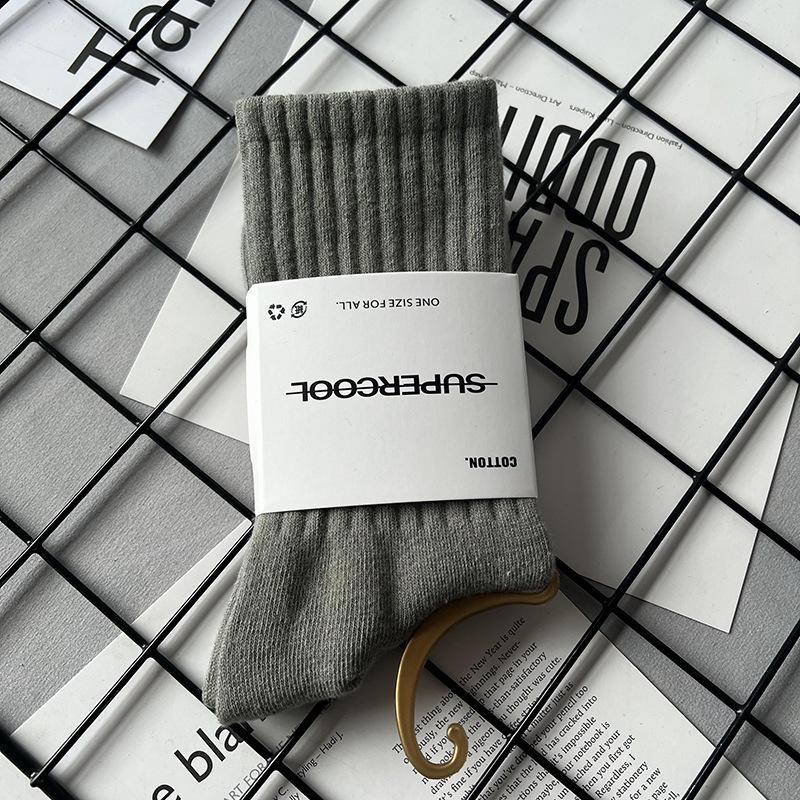 Unisex Mid & High-Calf Cotton Socks – Trendy Solid Colors for Sports & Streetwear, Perfect for Autumn/Winter
