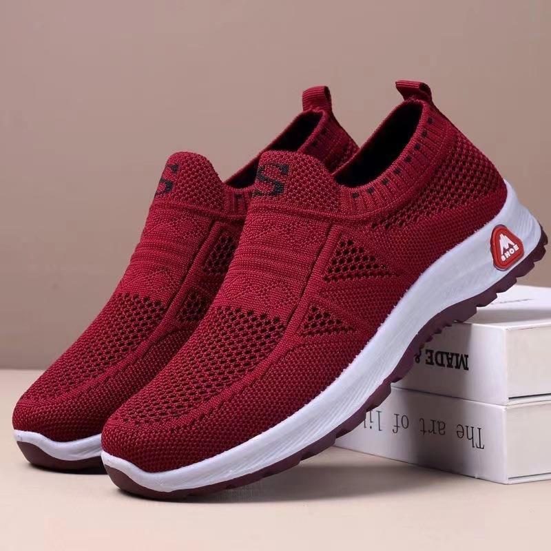 Flying Woven Women's Sports Shoes Men's and Women's Old Beijing Cloth Shoes Women's Single Shoes Fashion Casual One-pedal Mother Shoes