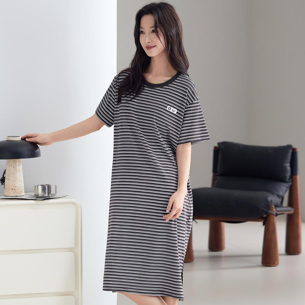 Pajamas with chest pads, pure cotton pajamas, women's round neck short-sleeved dresses, cool and breathable striped loungewear can be worn outside
