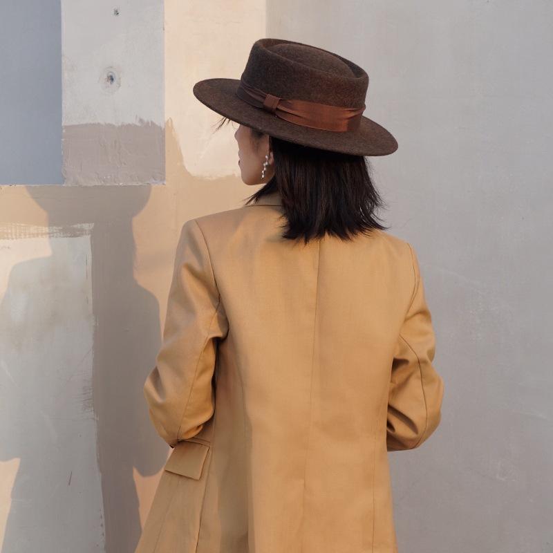 Internet-Berühmtheit Herbst und Winter Damen Französisch Retro Britisch Außenhandel Export Braun Breiter Rand Wolle Wollfilz Flache Kappe Vielseitig Filz