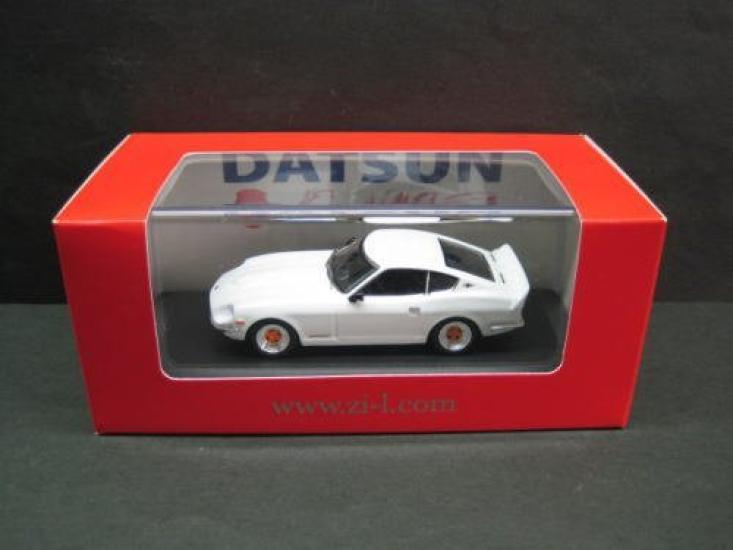 Zeal DATSUN 240Z Crystal White (Assembled)