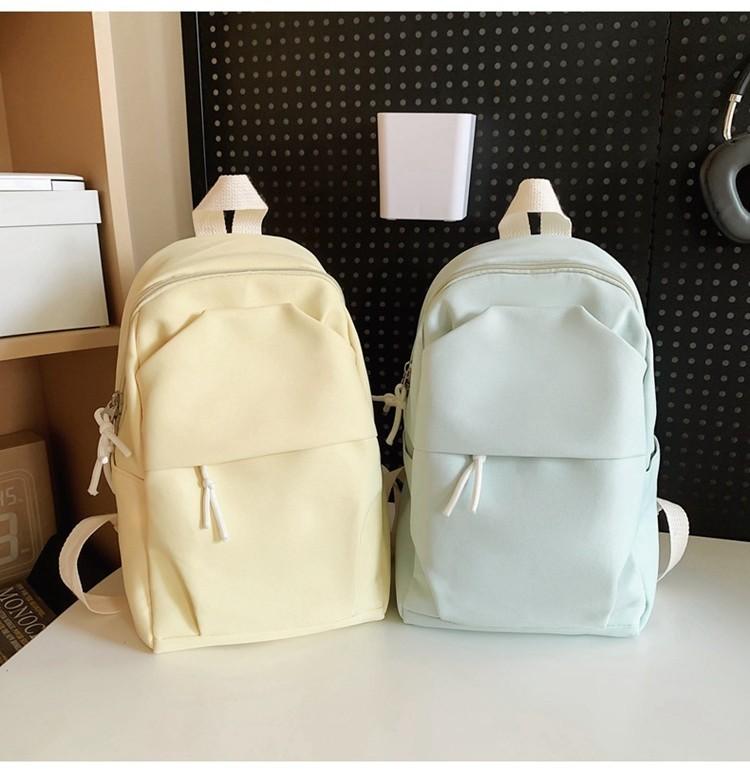 Trendy Lightweight Travel Backpack For College Students With 15-inch Laptop Compartment