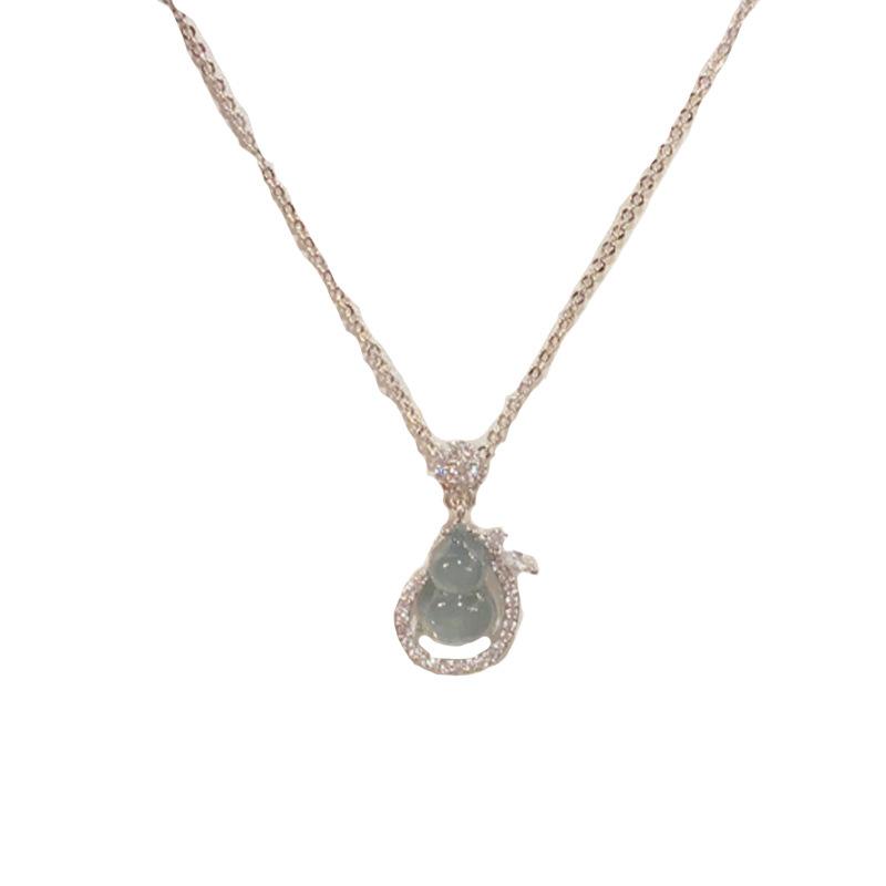 Gold Jade Gourd Pendant Necklace – CZ Crystal Embellished Lucky Jewelry, Elegant Chinese Style Gift for Women серебряный