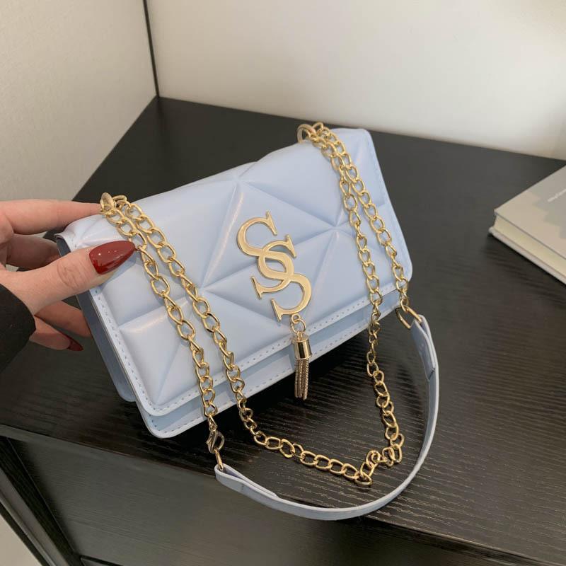 Stylish Black Pu Chain Bag For Women With Elegant Design Perfect For Casual Outfits