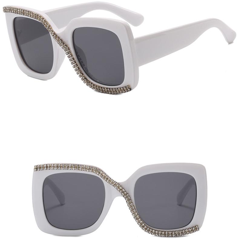 Quadratische Sonnenbrille mit Diamant-Intarsien für Damen, neue lässige Mode-Sonnenbrille, Strand, Autofahren, Outdoor-Reisefotos, vielseitige Sonnenbrille