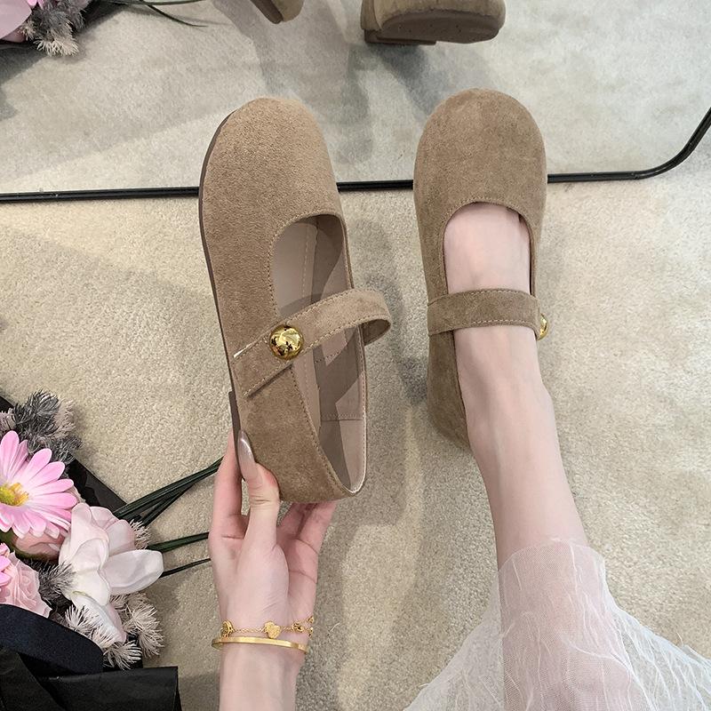 Mary Jane Women's Autumn 2025 New Retro Yellow Flat Bottom Round Head with Velcro Flat Bottom Single Shoes Women